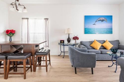 Comfortable House with hot tub close to Disney photo 4
