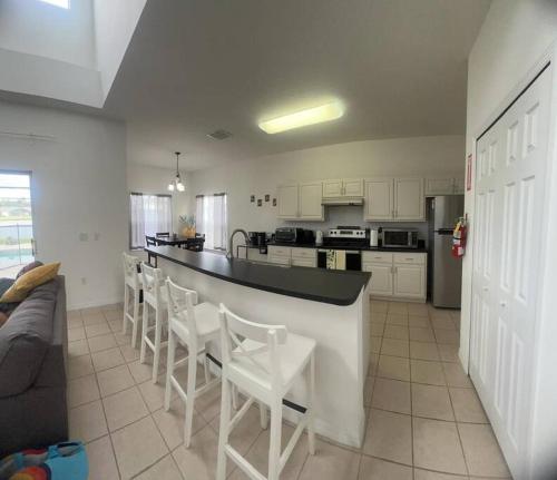 Comfortable House with hot tub close to Disney photo 29
