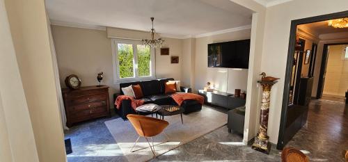 OASIS - Duplex climatisé 100m2, Jardin 150m2, garage individuel clos photo 6