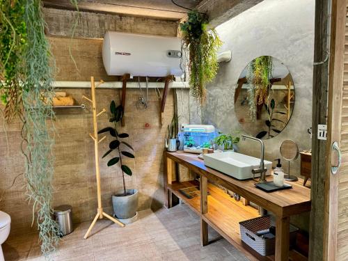 Un baño de Woo Ma Ca Moo
