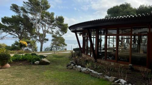 Κήπος έξω από το Eden Mar Calonge Girona
