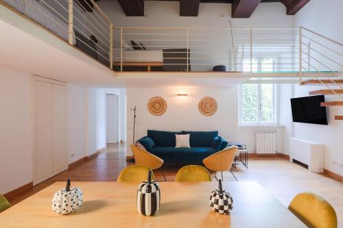 Elegant apartment with patio at Piazza Navona