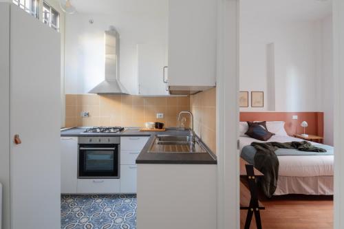 Nuovo appartamento a S. Lorenzo con 3 camere 주방 또는 간이 주방
