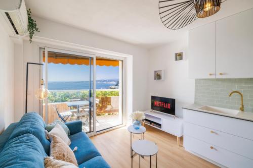 Nice Renting - CARNOT - Escape to the French Riviera Terrace with Sea View