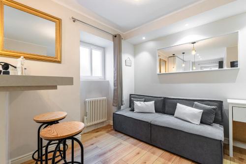 Lovely 1 Bdr Port Area