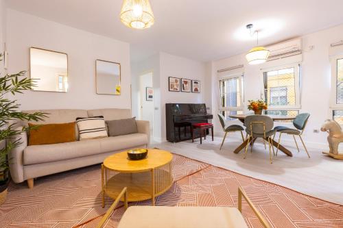 Santiago Suite Home