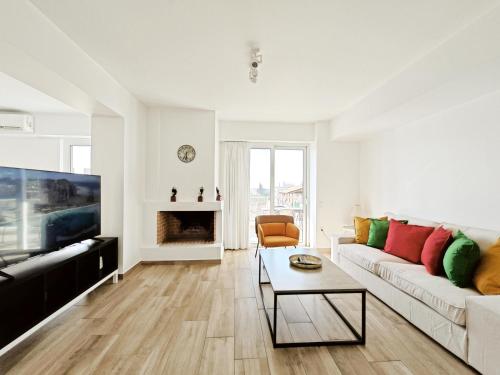 Χώρος καθιστικού στο Nemeseos by Verde Apartments