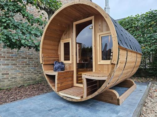 Camper met sauna en zwembad in de rand van de Vlaamse Ardennen