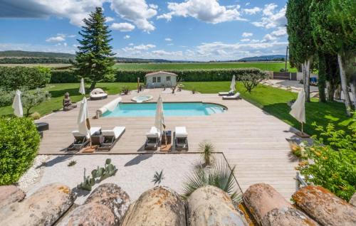 2 Bedroom Stunning Home In Les Mées