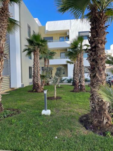 Сад в Trendy apartment two bedrooms