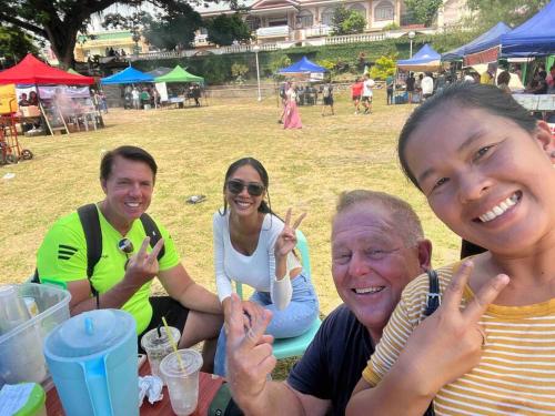 a group of people giving the thumbs up sign at Casa De Pueblo Japanese Shrine Unit 1 in Valencia
