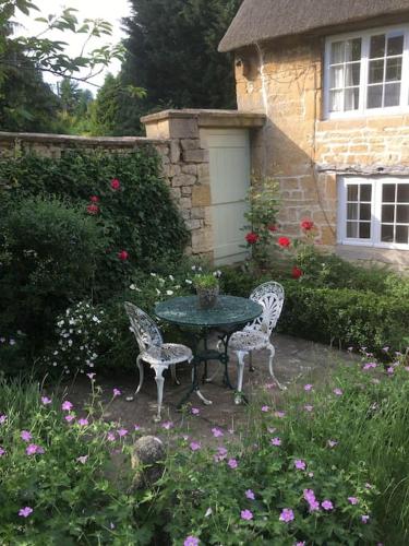 Zahrada ubytování Twine Cottage, Chipping Campden