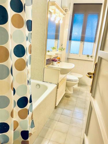 Monteverde 61 - Quiet Apartment with Easy Transport to Rome Center - by Holiday Homes Rome