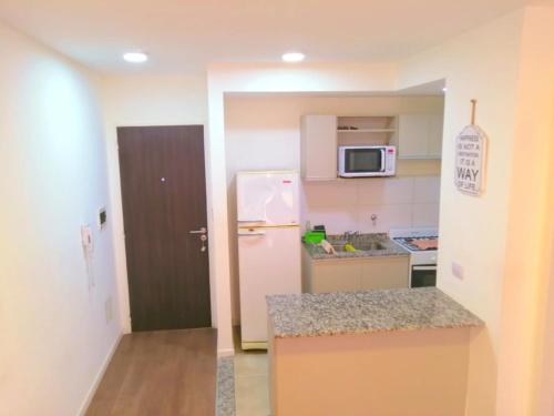 Dapur atau dapur kecil di Top Laprida Apart - Zona super S-E-G-U-R-A