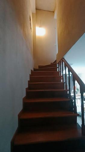 a stairway with a light on top of it at Deniz Manzaralı Müstakil ev Aybalik in Ayvalık