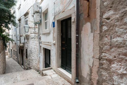 Best Located Duplex Apartment