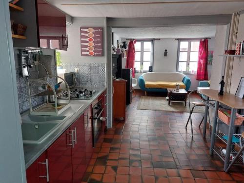 Η κουζίνα ή μικρή κουζίνα στο Gîte cosy 20 min de Lille 6 personnes