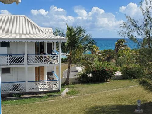 Studio Cocosoleil Balcon vue mer au Manganao