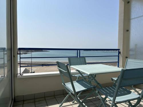 510 - Appartement T3 à Erquy avec pleine vue mer