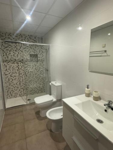 A bathroom at Gav Vistas al Tajo