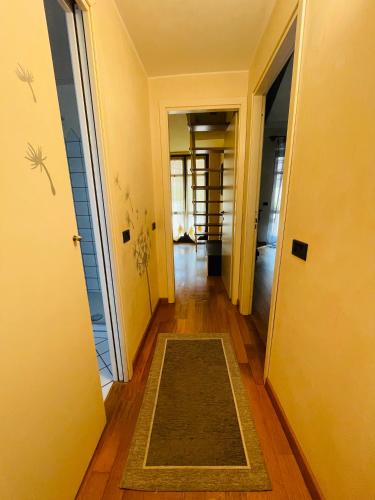 Fotografie z fotogalerie ubytování Casa Caroli, charme e comfort nel cuore di Alba v Albě