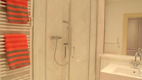 Koupelna v ubytování Ferienwohnung Belle Etage - Luxuriös, exklusiv und traumhaft schön mit Aufzug