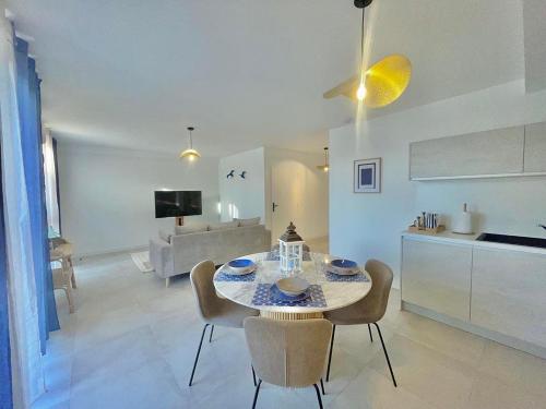 Φωτογραφία από το άλμπουμ του APPART'ICI 3 - Spacieux appartement F3 σε Lunel-Viel