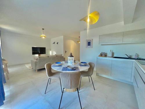 Φωτογραφία από το άλμπουμ του APPART'ICI 3 - Spacieux appartement F3 σε Lunel-Viel