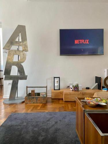 Art Apartments