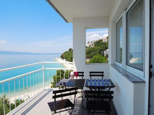 DugoToploLjeto Apartmani Baska Voda