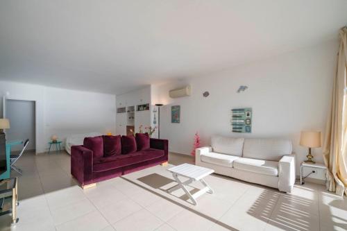 Beautiful studio with great sea view