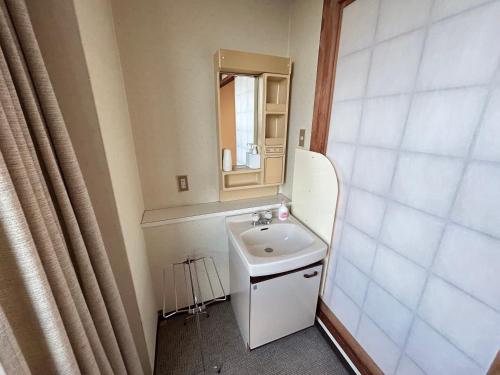 Ένα μπάνιο στο Tomiya Ryokan