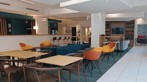 Posezení v ubytování Holiday Inn Express Lille Centre by IHG