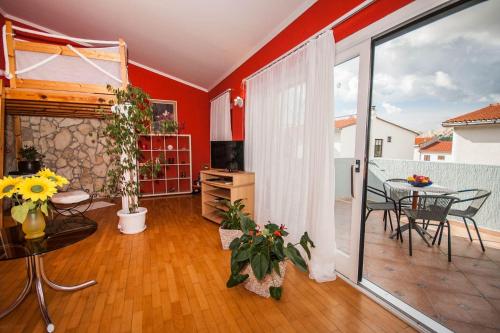 Schönes Apartment mit Klima, WLAN, Haustiere erlaubt
