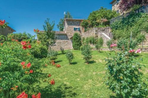 Κήπος έξω από το Villa Lucertole by Mmega