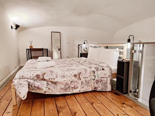 Testaccio Industrial Loft