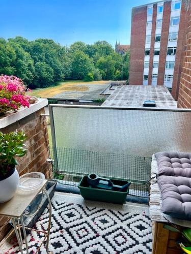 CENTRAL HOVE Large 2 bedroom Private residence with PARKING & BEACH HUT photo 15