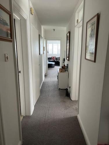 CENTRAL HOVE Large 2 bedroom Private residence with PARKING & BEACH HUT photo 19