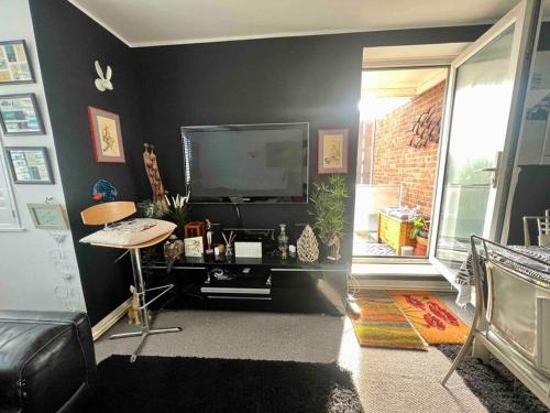 CENTRAL HOVE Large 2 bedroom Private residence with PARKING & BEACH HUT photo 23
