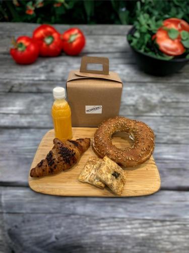 Comida en el apartahotel o alrededores