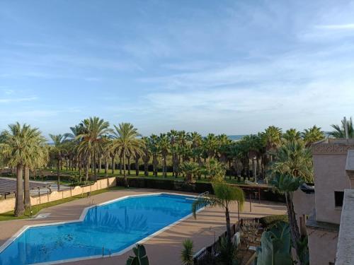 APARTAMENTO EN SEGUNDA PLANTA EN URB. JARDINES DE ISLA CANELA