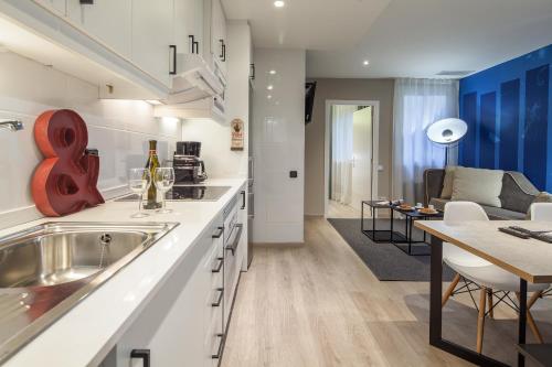 Habitat Apartments Cool Jazz
