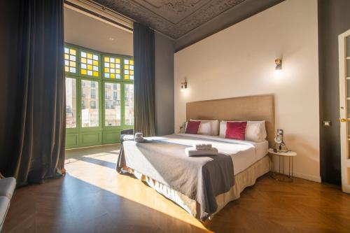 You Stylish City Center Apartments