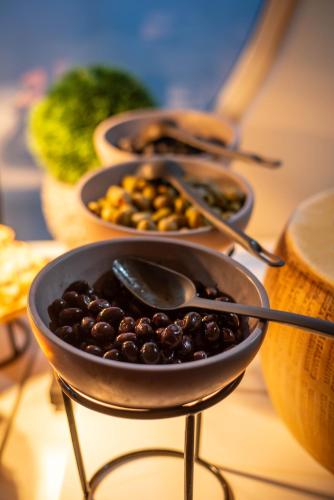 Jídlo v hotelu nebo okolí