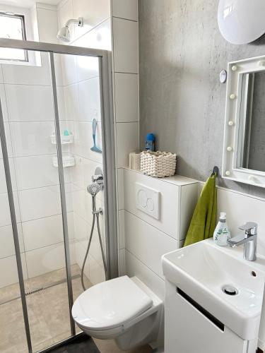 Ванная комната в Apartment Nähe Flughafen und Messe