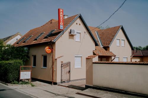 Aranyhíd Vendégház 6900 Makó, Szegedi utca 62. kép - 3