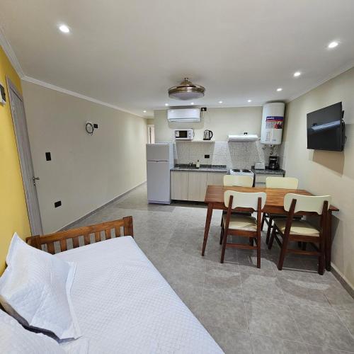 Η κουζίνα ή μικρή κουζίνα στο Brescia Apart Hotel