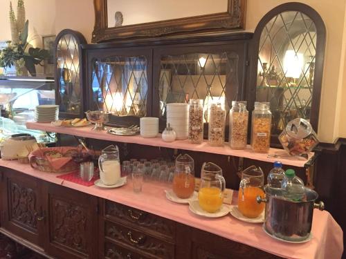 Mad på hotellet eller i nærheden