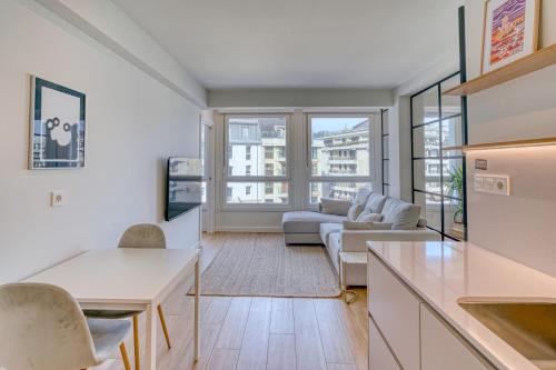 Monthly TRIUNFO Apt I 1 min from beach