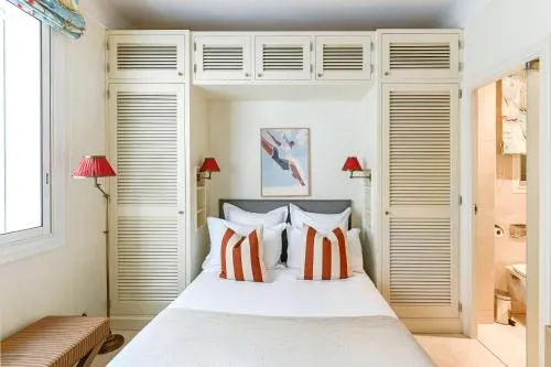 Buckingham & Lloyds - Cannes photo 5
